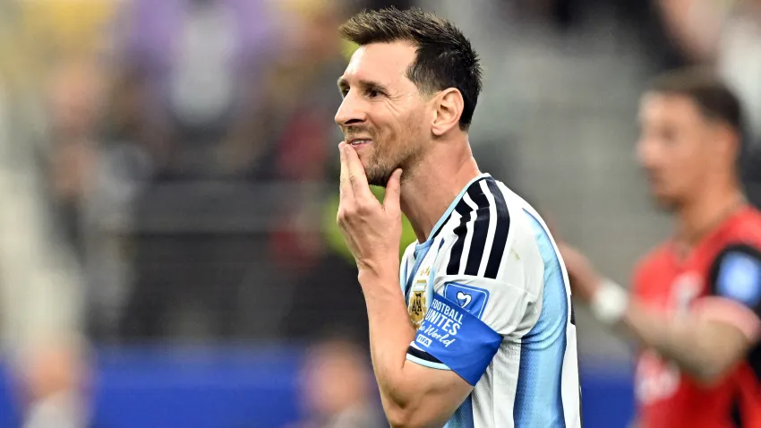 Lionel Messi during the 2026 World Cup, dominating by walking and delivering key passes at critical moments, as taken from [NBC/Telemundo](https://www.nbcmiami.com/world-cup/argentina-england-score-messi/3834421/)